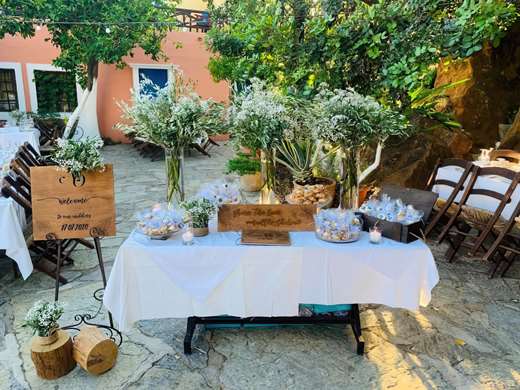 Arolithos Traditional Cretan village