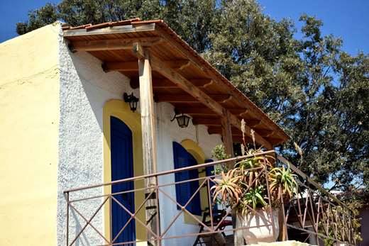 Arolithos Traditional Cretan village